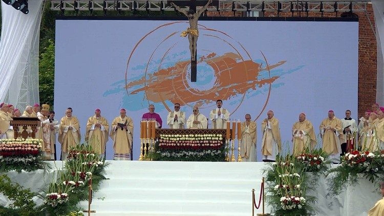 Con la forza della loro debolezza